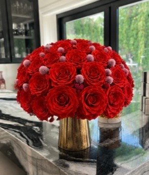 Scarlet Rose Centerpiece - Image 4